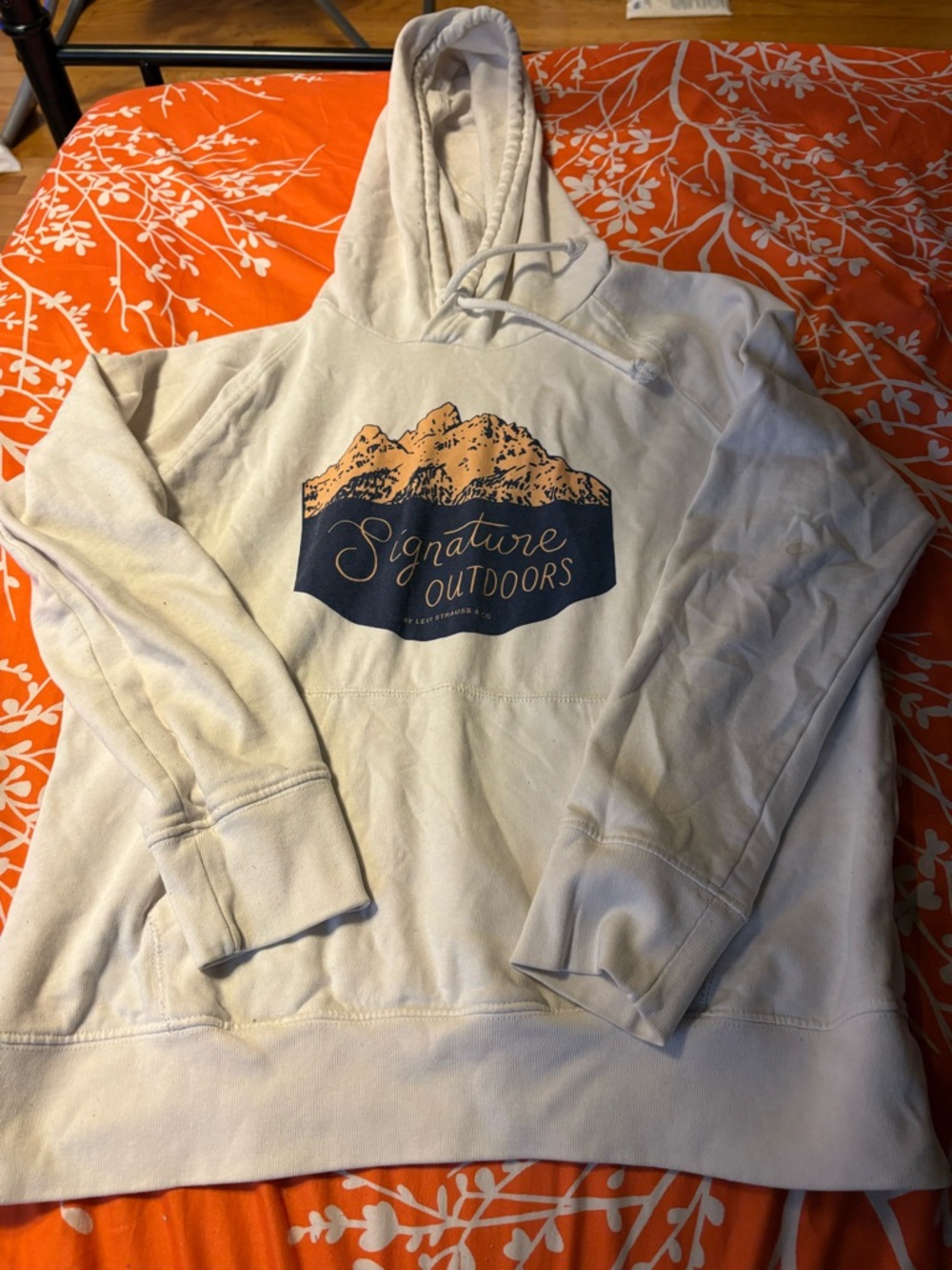 Men's Cream Hooded Sweatshirt